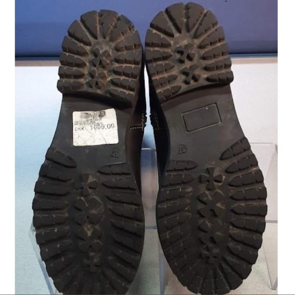 Tamaris Mid Calf Wool/Leather Boots - Picture 13 of 14